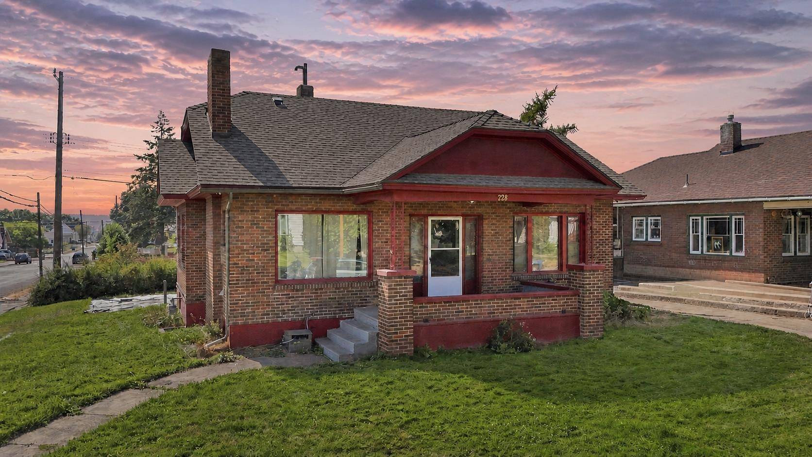 228 E GLASS Ave, Spokane, WA 99207
