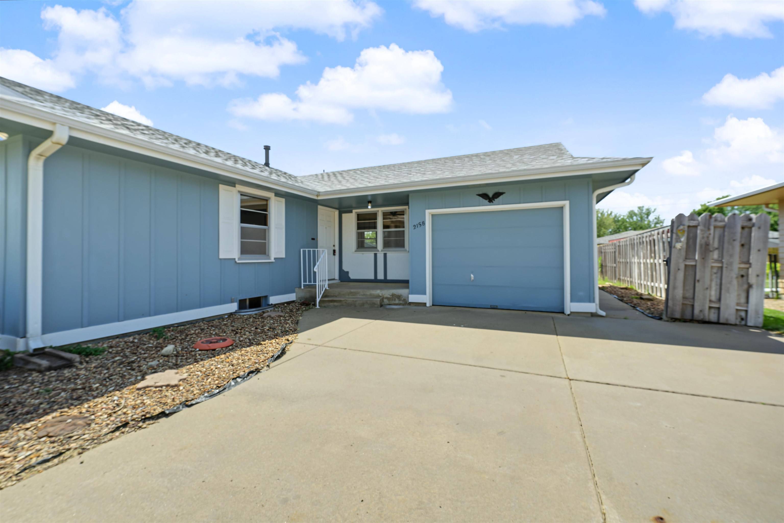 2158 Kensington Rd, Salina, KS 67401