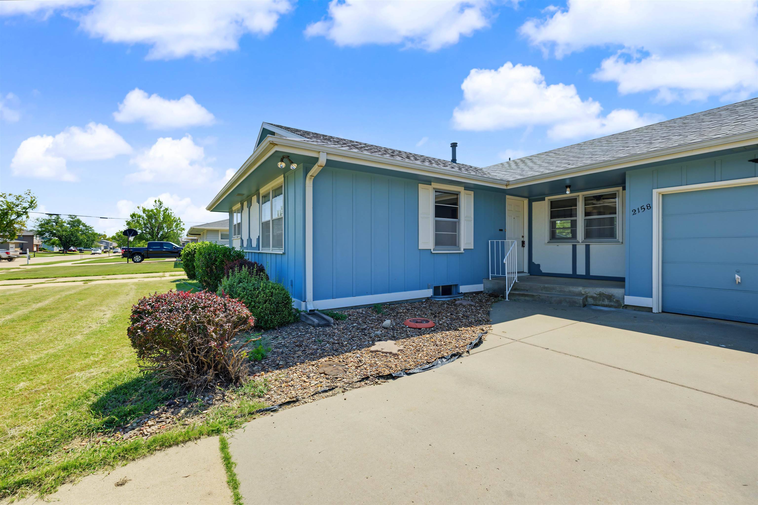 2158 Kensington Rd, Salina, KS 67401