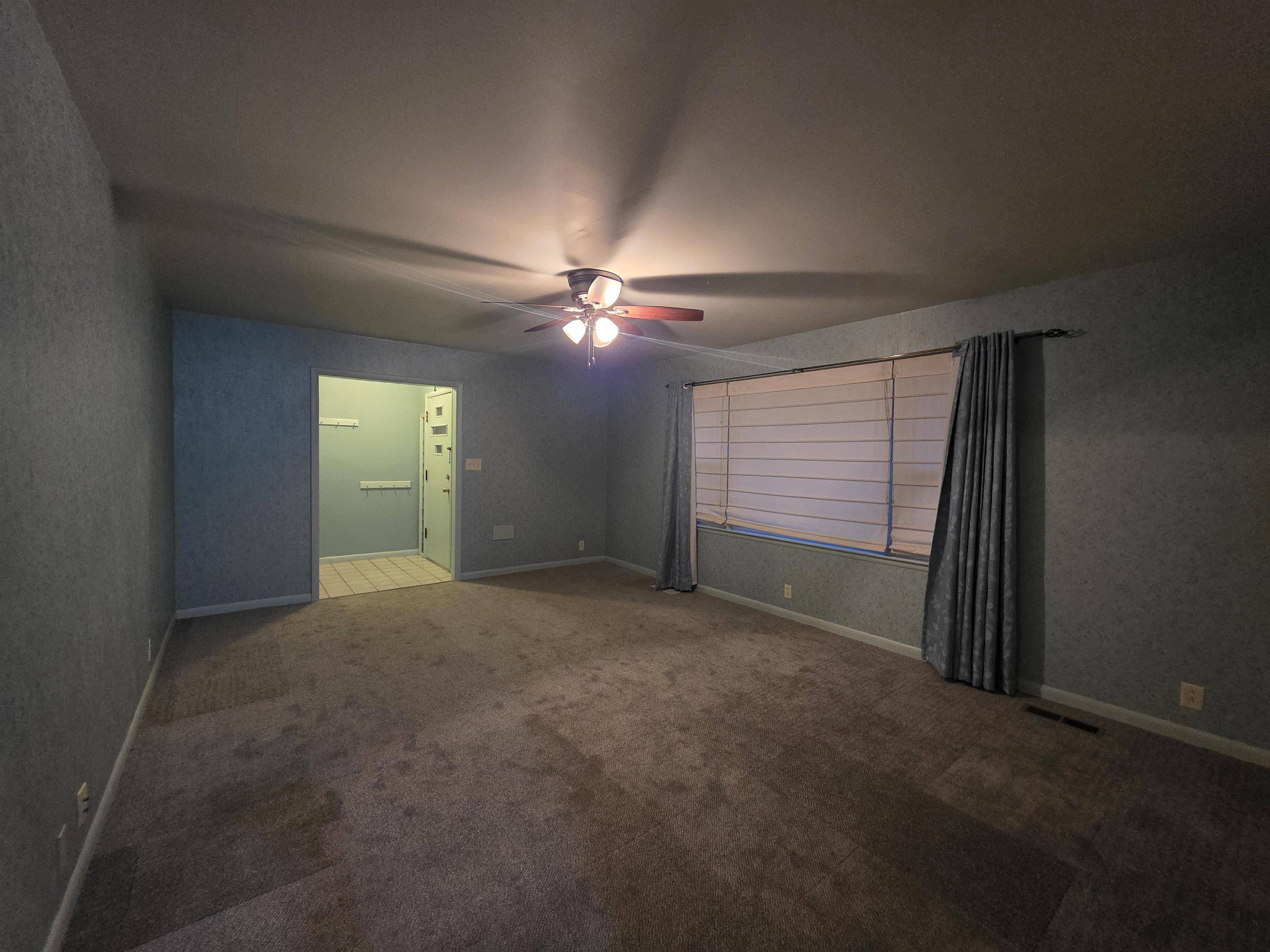 705 N Elm, Newton, KS 67114