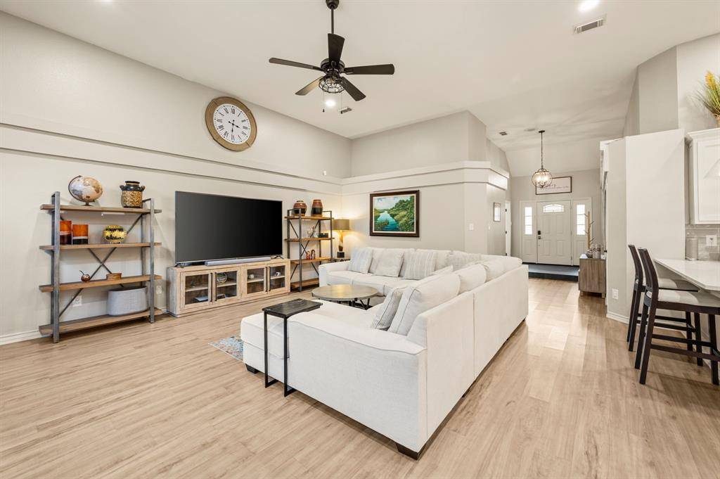 3312 Heather Glen Drive, Flower Mound, TX 75028