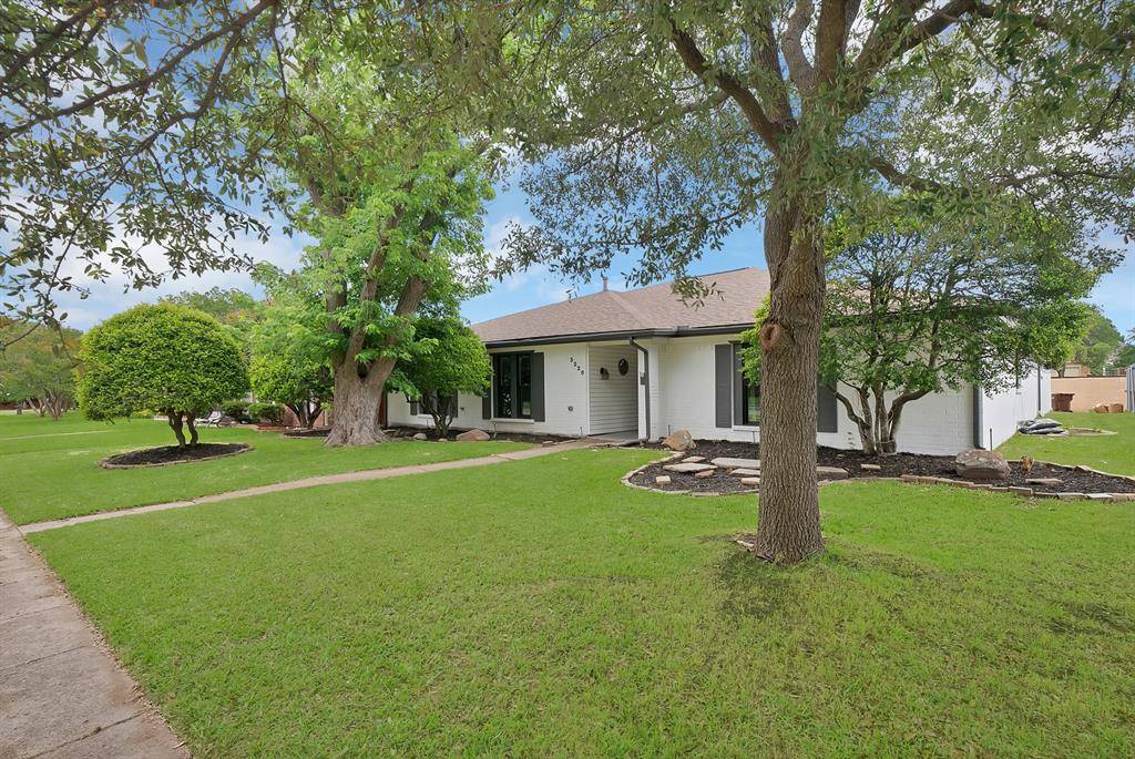 3220 Steven Drive, Plano, TX 75023