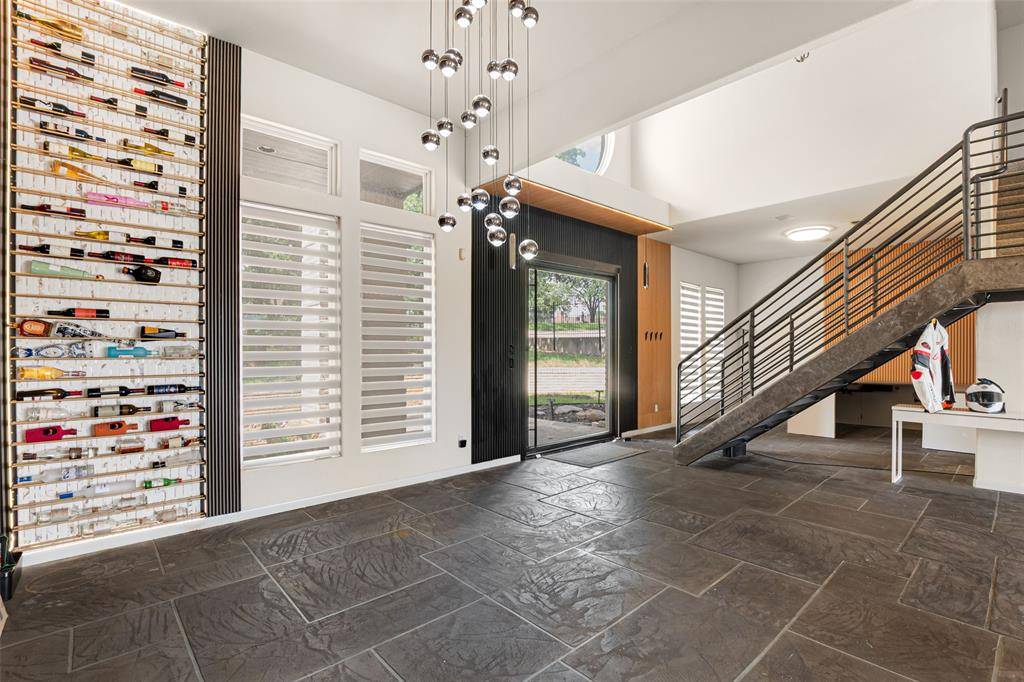 810 Pennsylvania Avenue, Kennedale, TX 76060