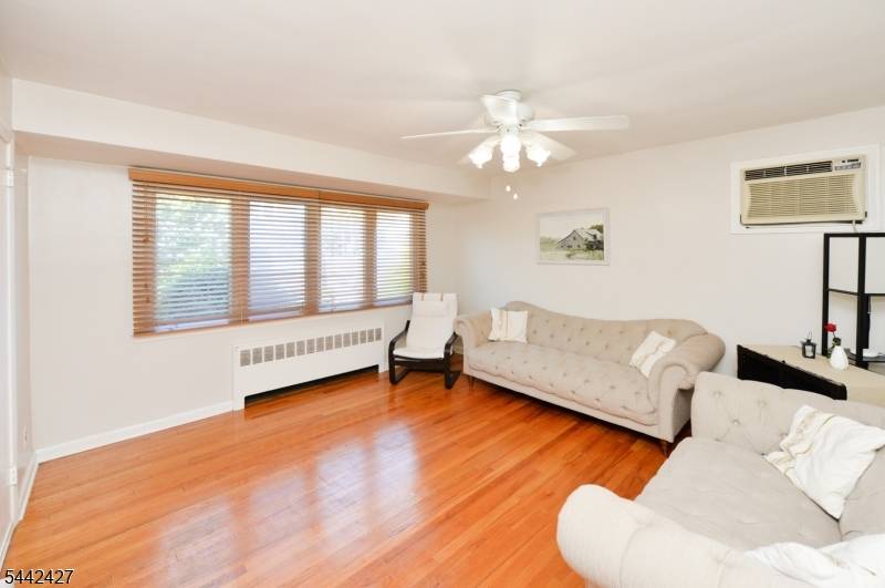 242 Prospect St, Nutley Twp., NJ 07110