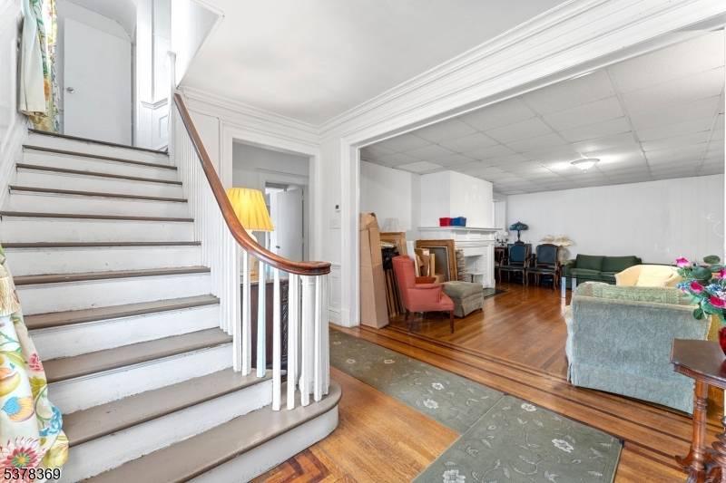 78 Girard Pl, Newark City, NJ 07108
