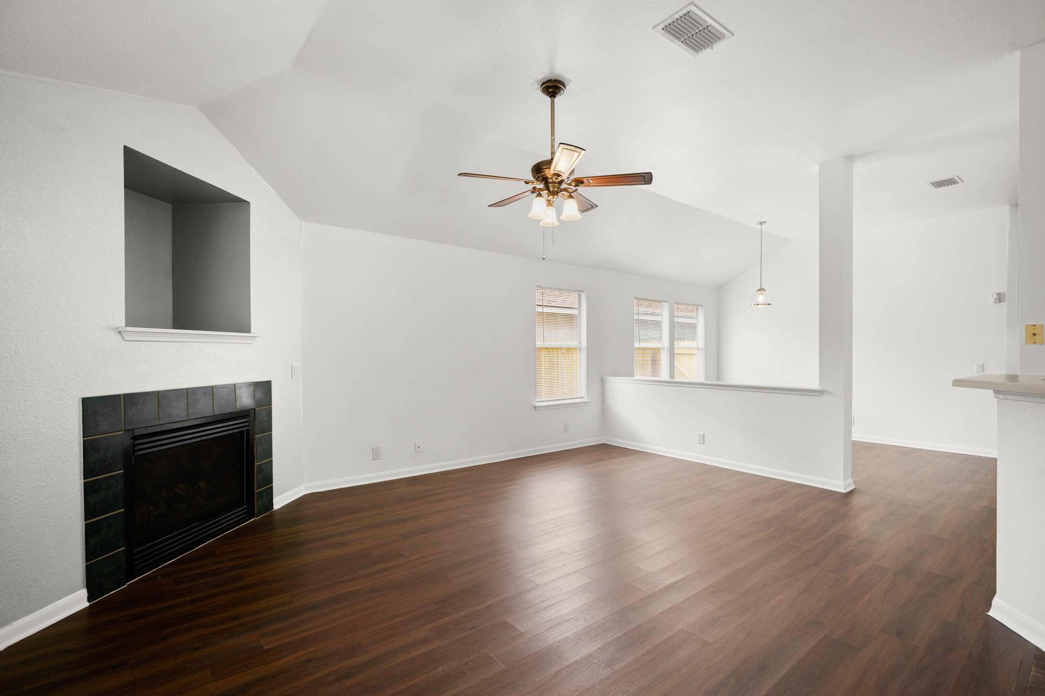 14608 Menifee ST, Austin, TX 78725