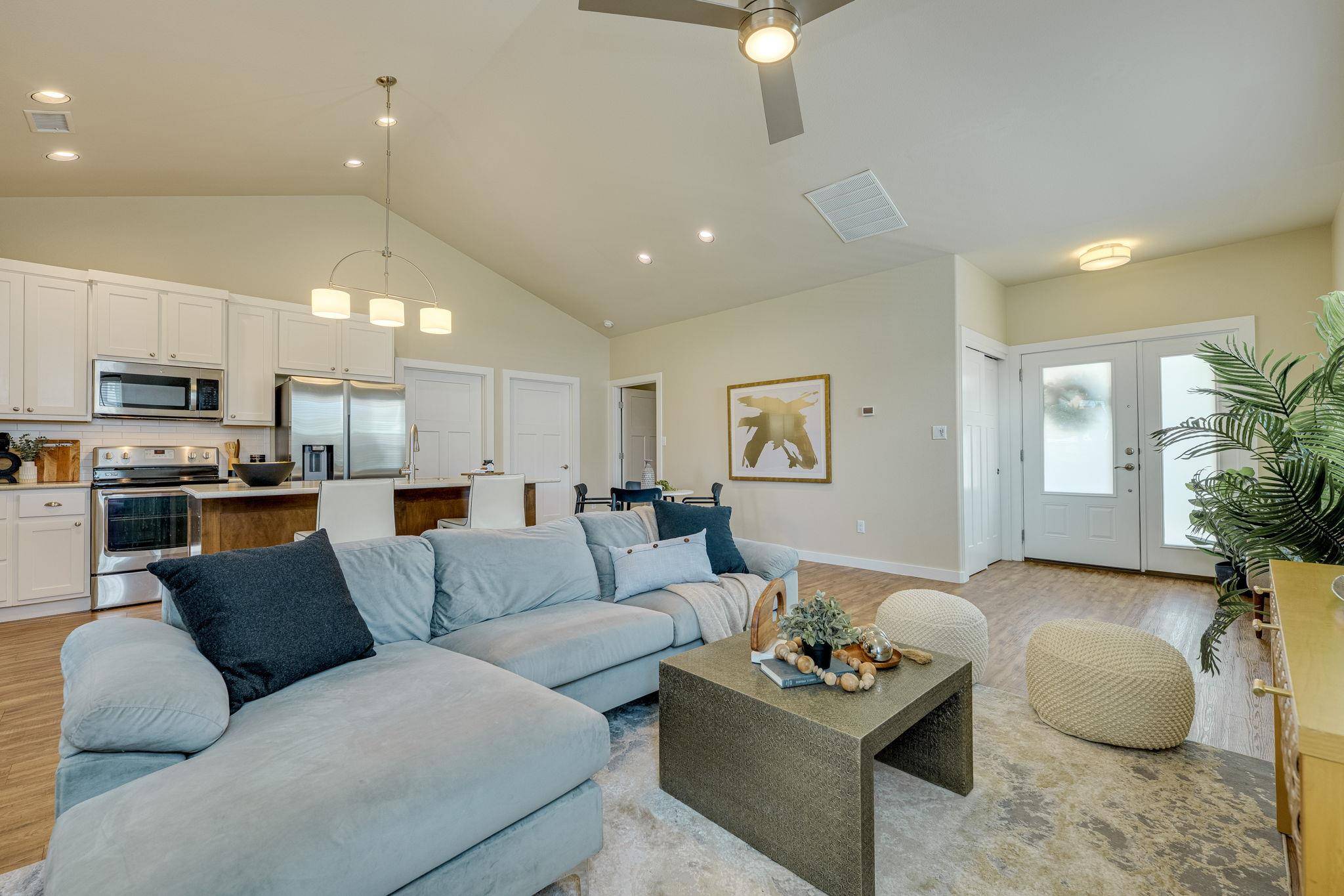 240 Rose DR #A, Dripping Springs, TX 78620