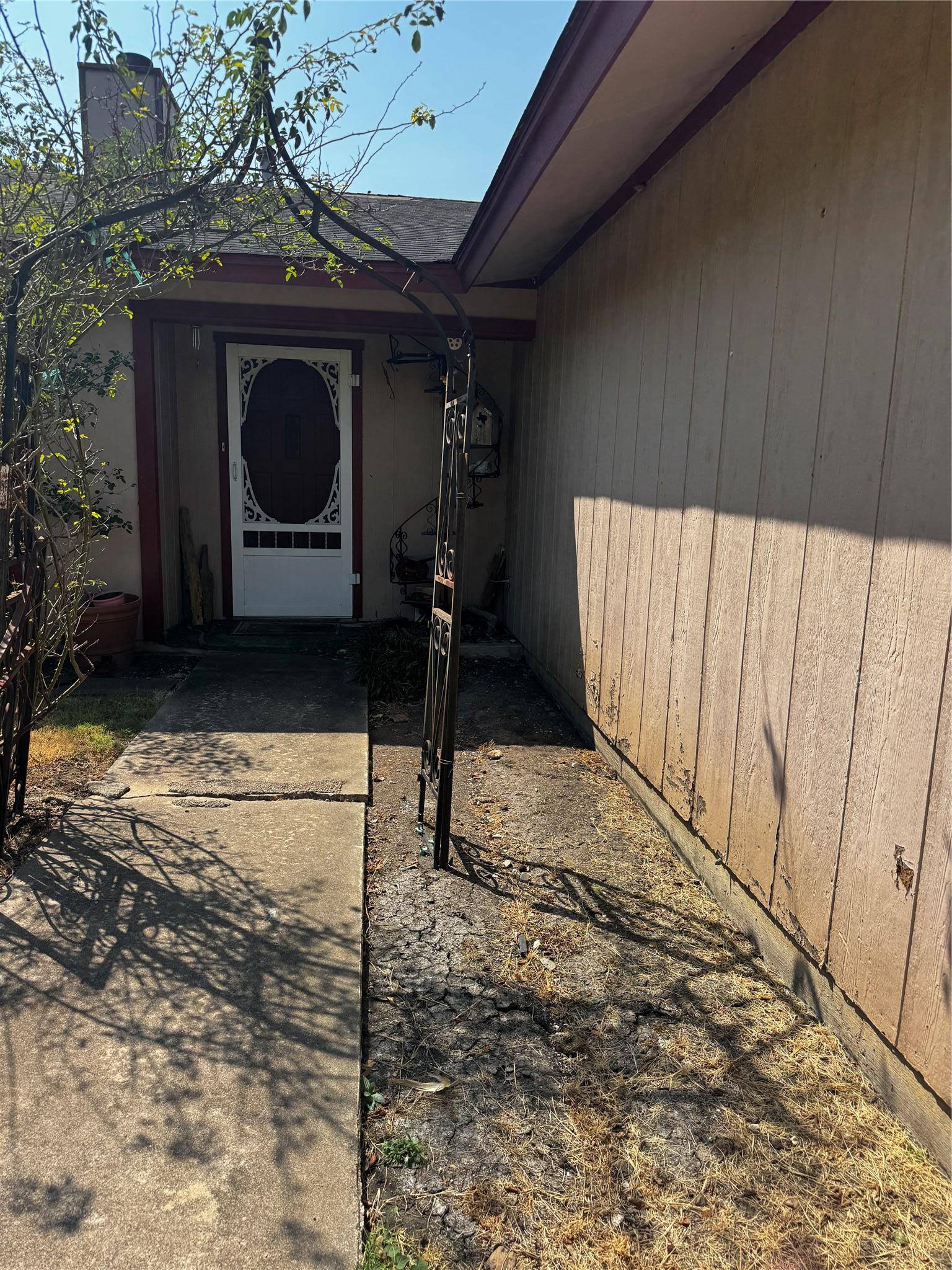 500 Hosack ST, Taylor, TX 76574