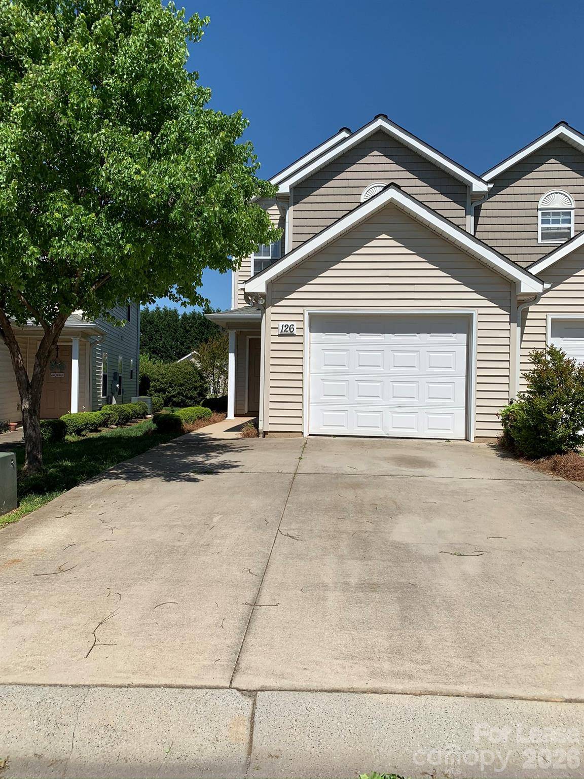 126 Clusters CIR, Mooresville, NC 28117