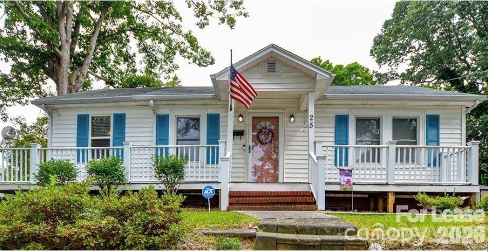 25 Todd DR NE, Concord, NC 28025