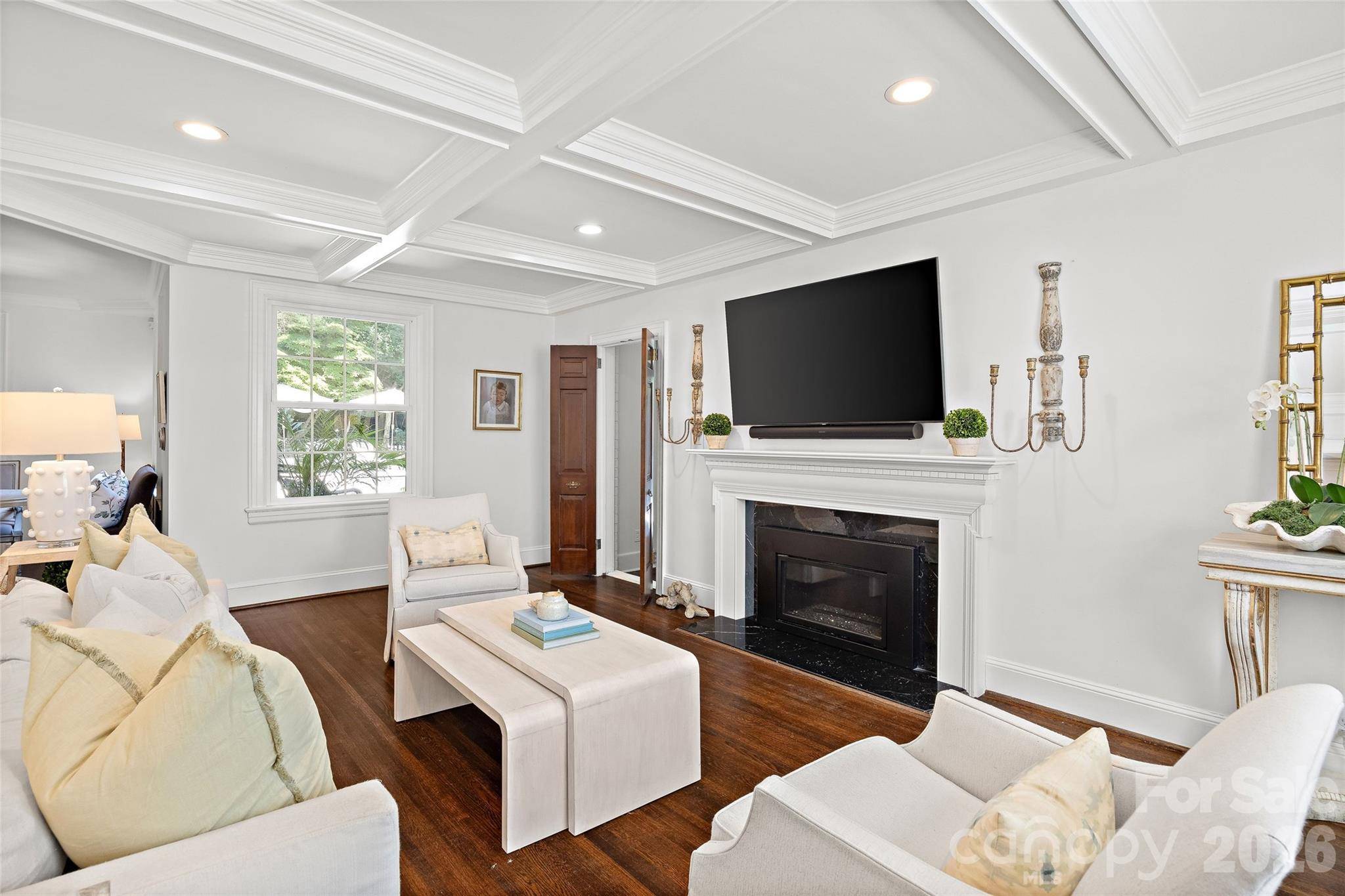 1838 S Wendover RD, Charlotte, NC 28211