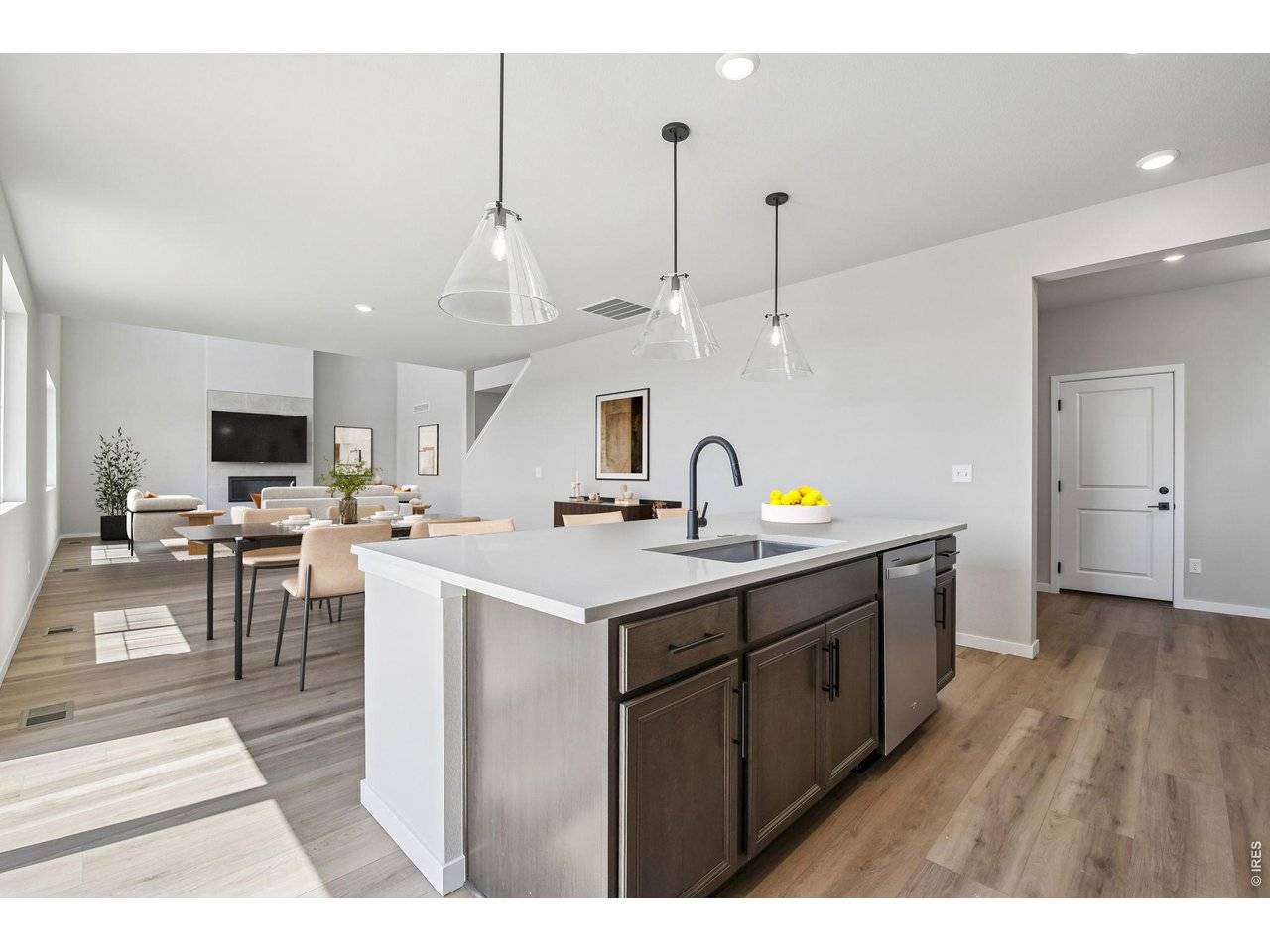 364 Rustic Barn, Berthoud, CO 80513