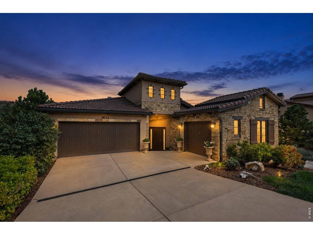 8122 Raphael, Littleton, CO 80125