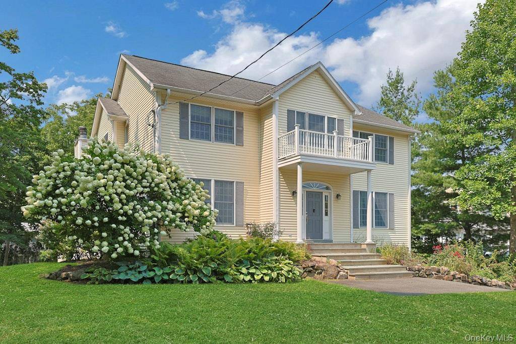 465 North ST, White Plains, NY 10605