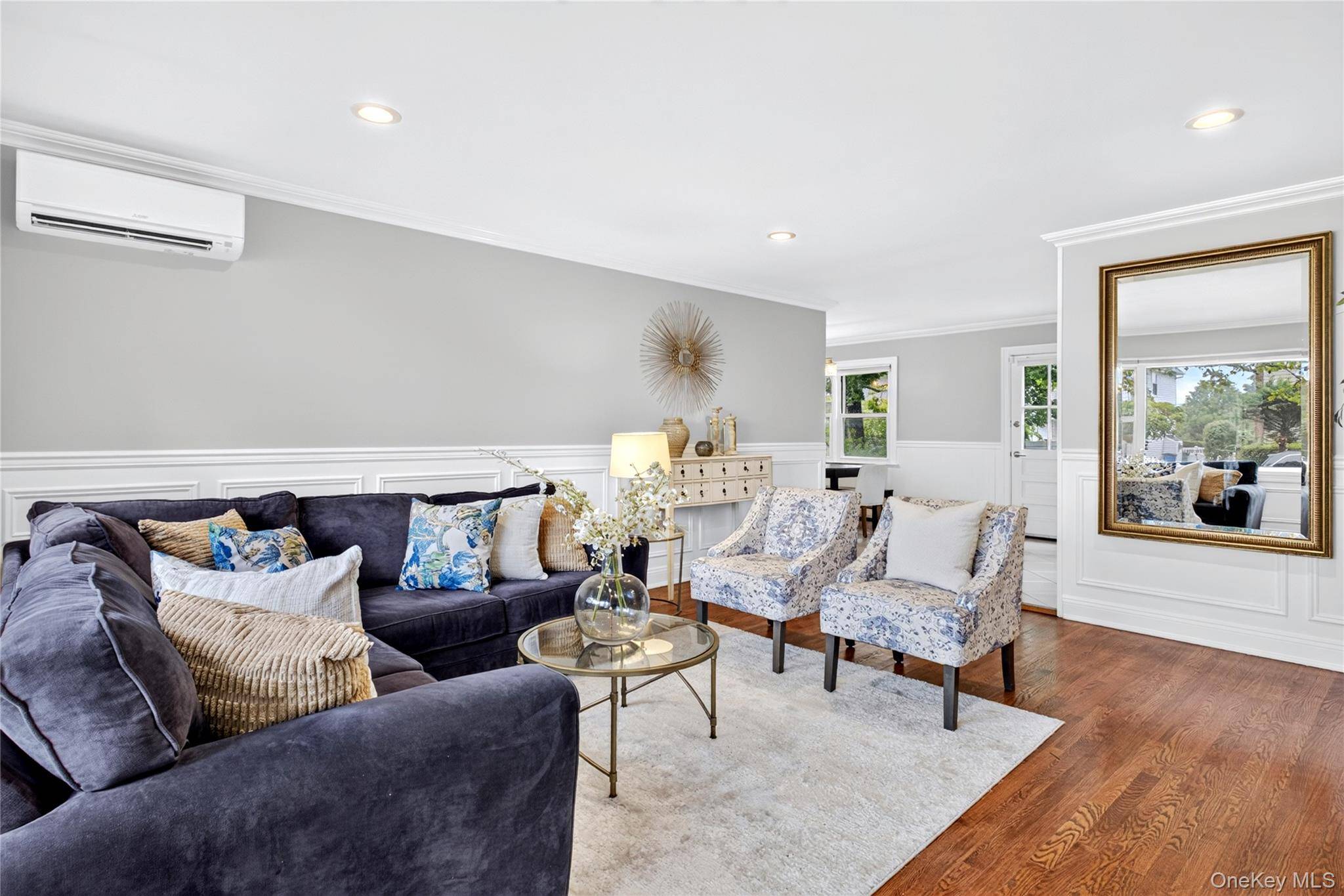 50 Commander AVE, Garden City, NY 11530