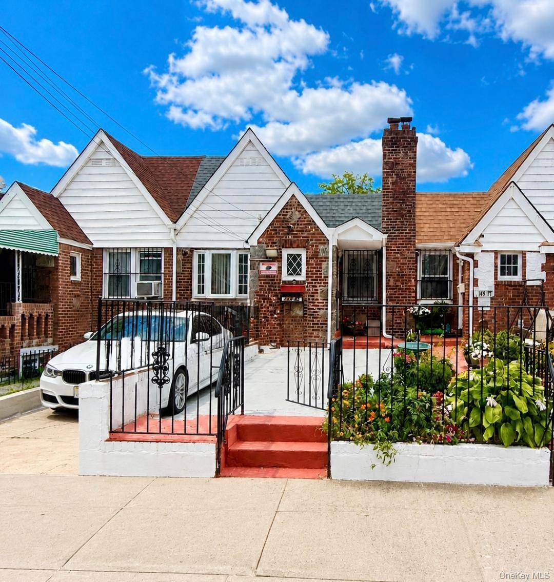 149-45 122nd ST, South Ozone Park, NY 11420