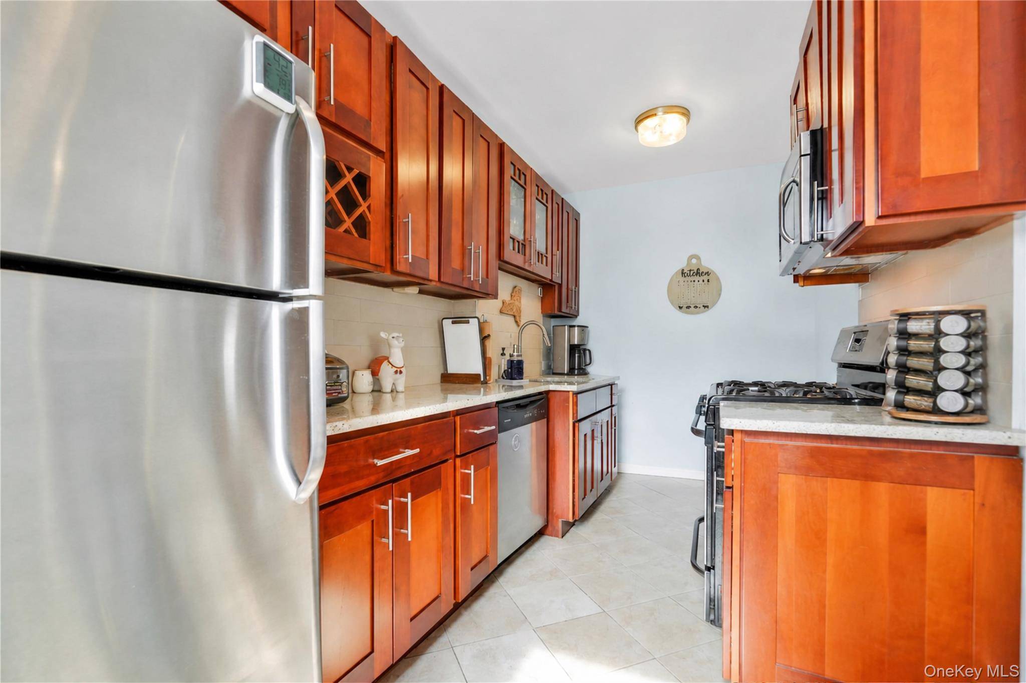 67-35 Yellowstone BLVD #4P, Forest Hills, NY 11375