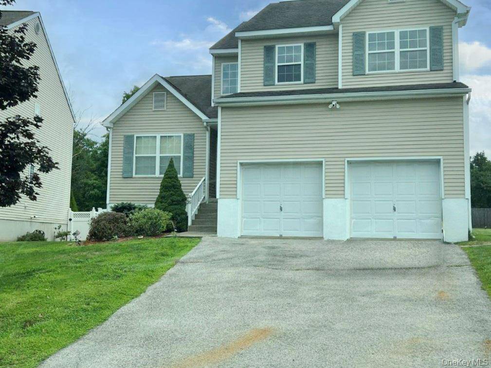 46 Alexander DR, Washingtonville, NY 10992