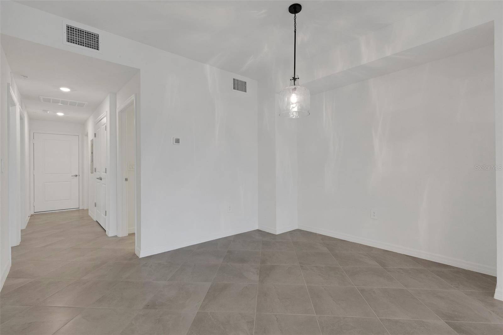 5624 SUMMIT POINTE CIR #104, Bradenton, FL 34210