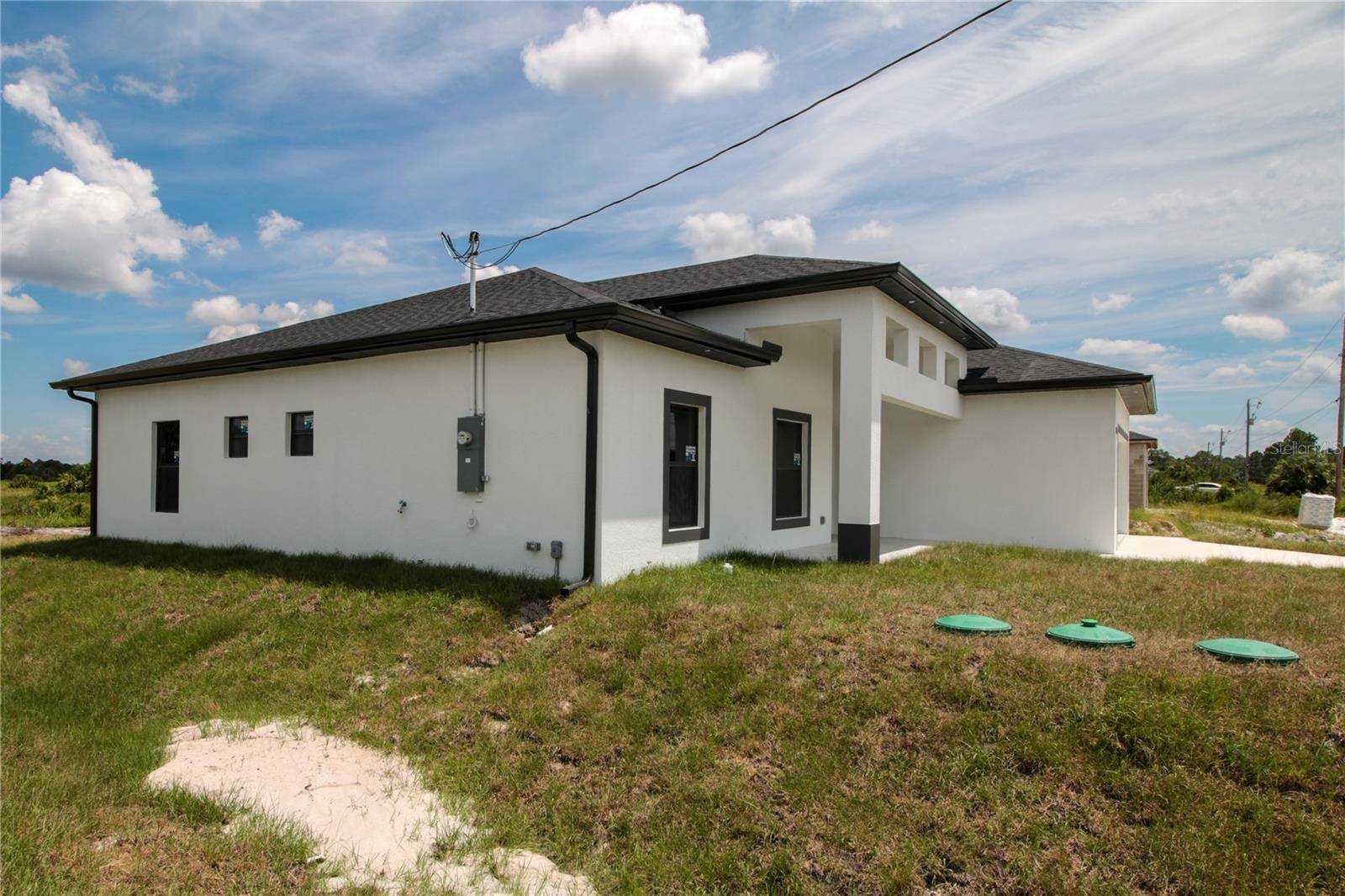 945 COMMODORE ST, Lehigh Acres, FL 33974