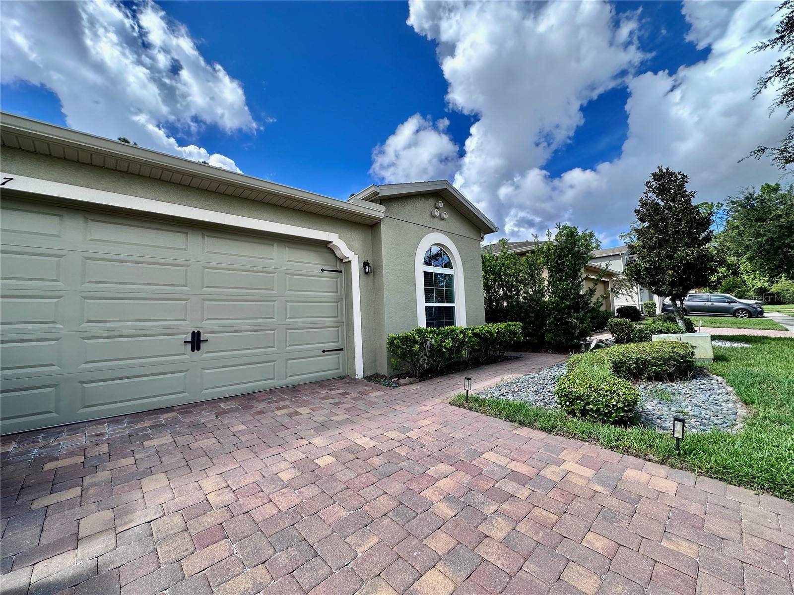 1557 AMBER LEAF CIR, Ocoee, FL 34761