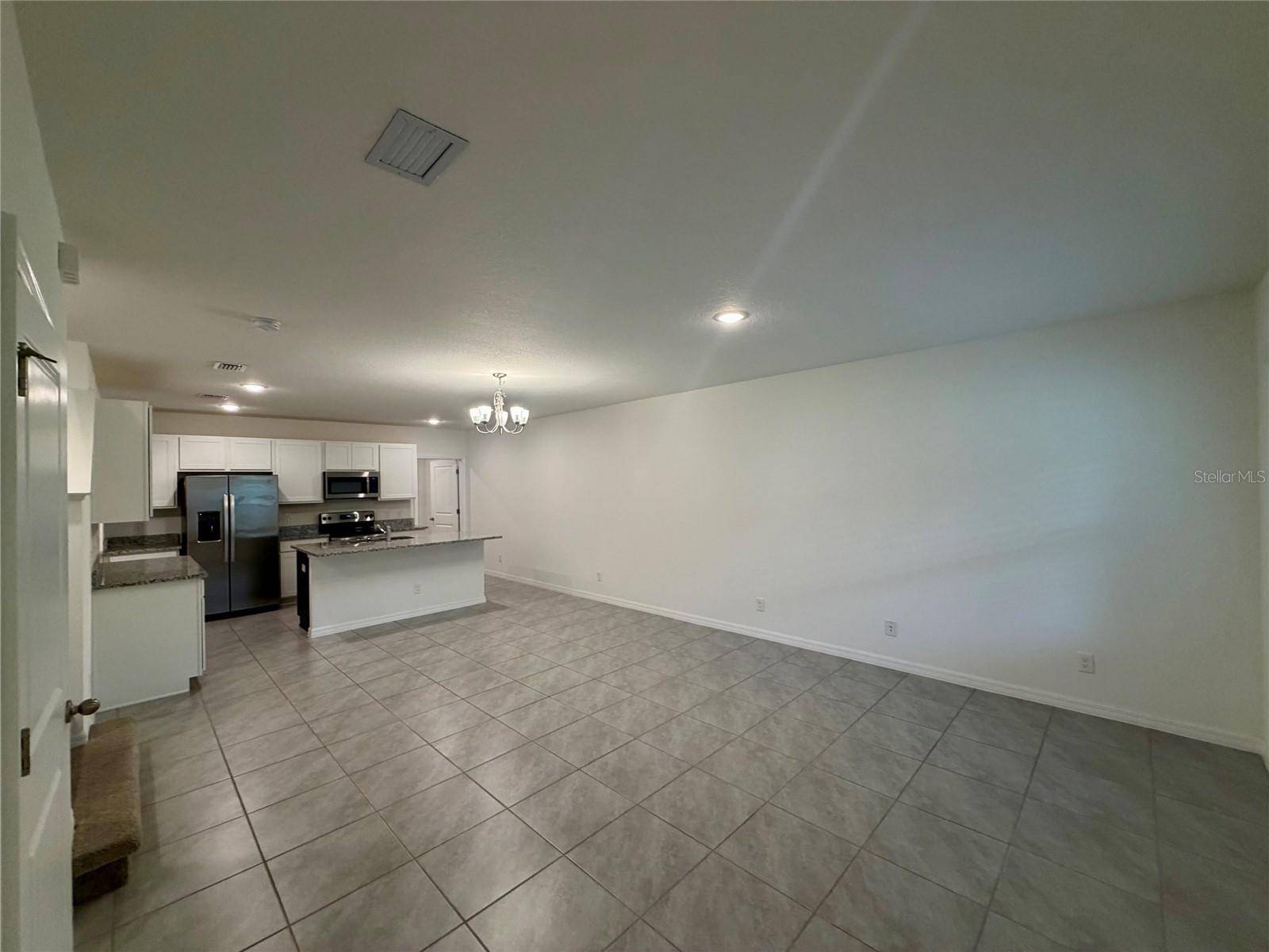 614 CHEVAL LN, Debary, FL 32713