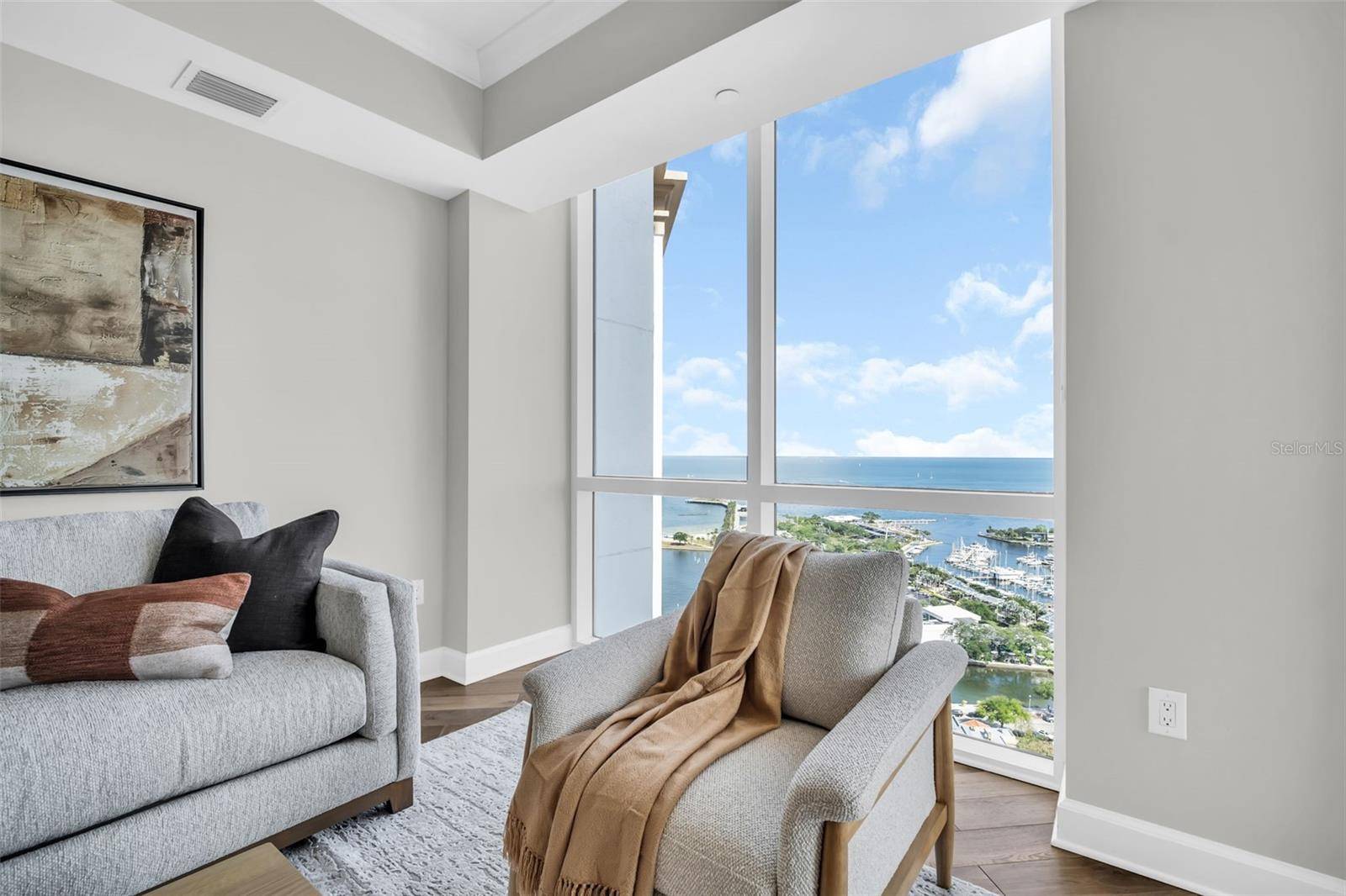 300 BEACH DR NE #2604, St Petersburg, FL 33701