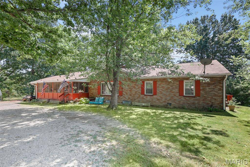 3620 Bloomer DR, Alton, IL 62002