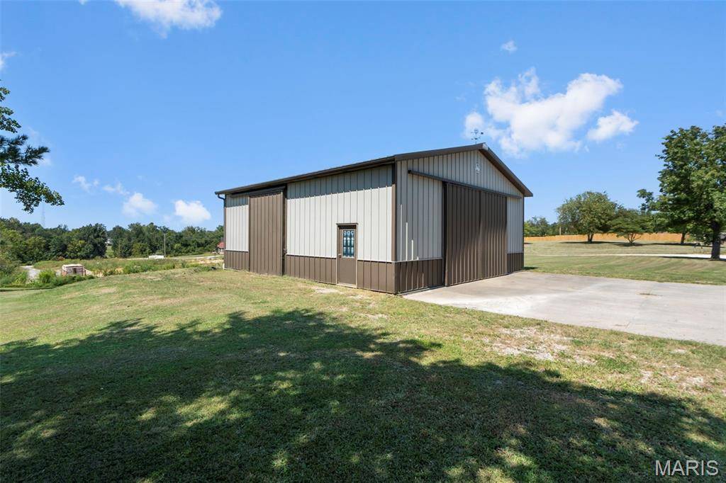 12 Jessie ST, Perryville, MO 63775
