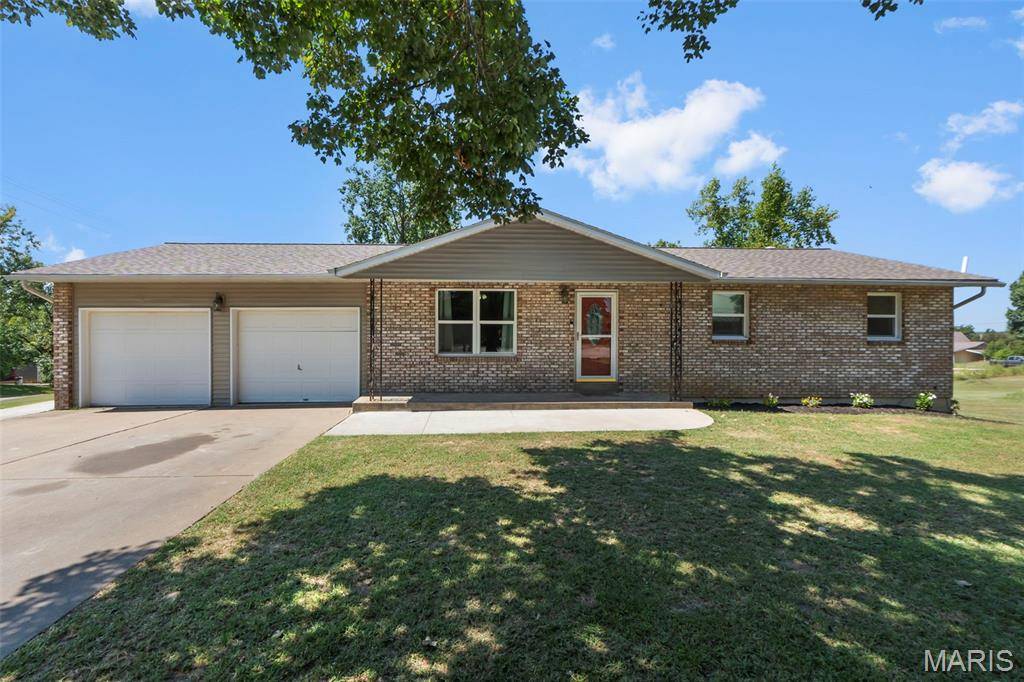 12 Jessie ST, Perryville, MO 63775