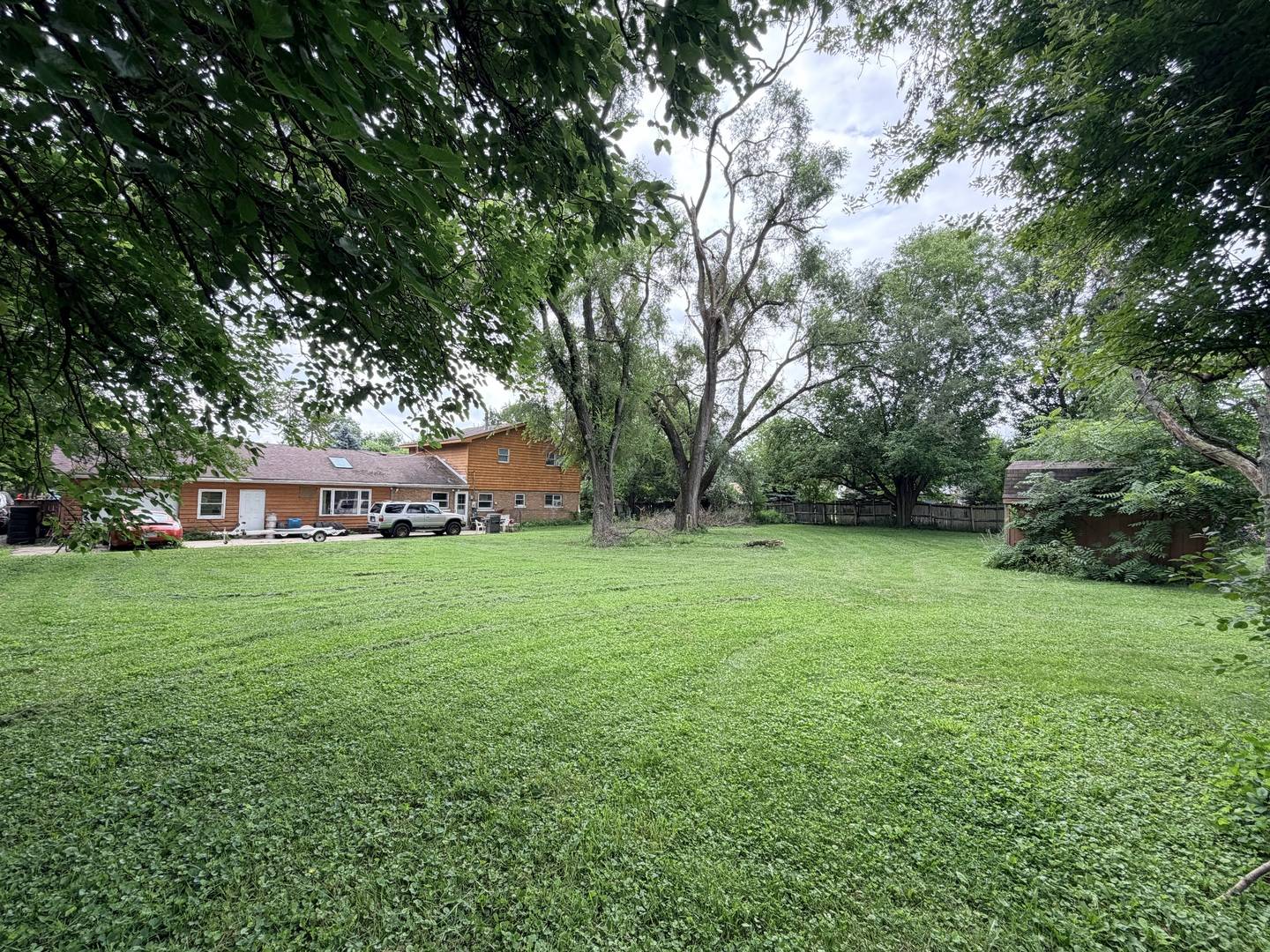 14256 Luna AVE, Midlothian, IL 60445
