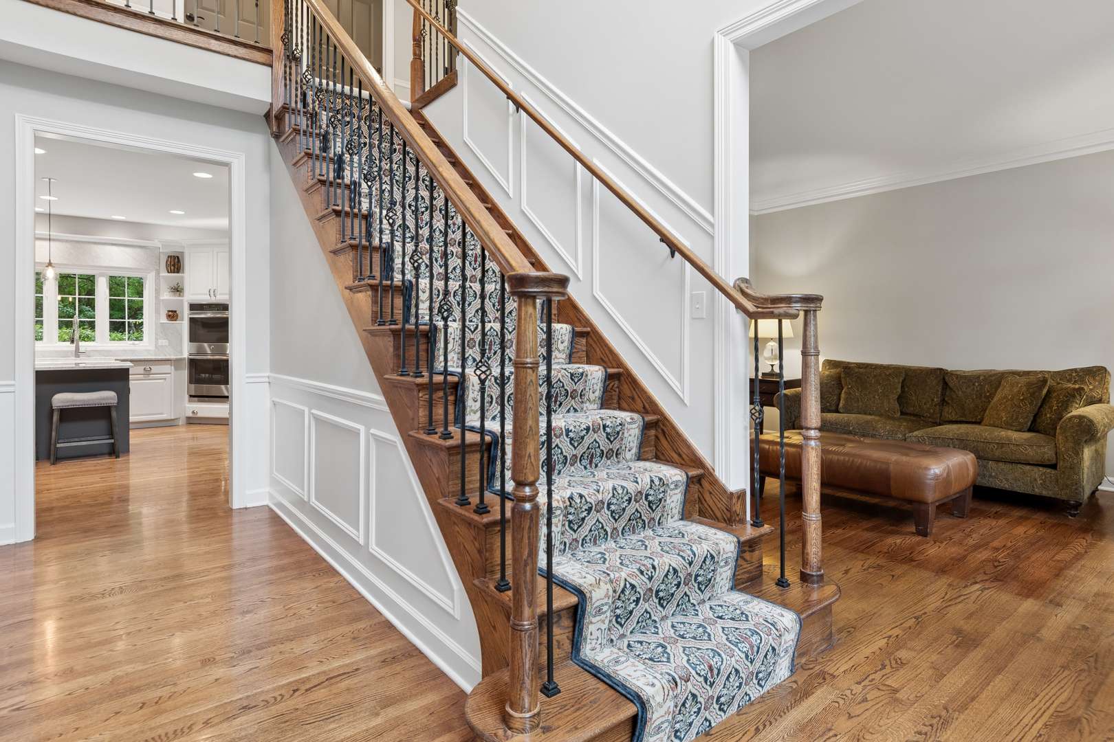 3708 Landsdown AVE, Naperville, IL 60564