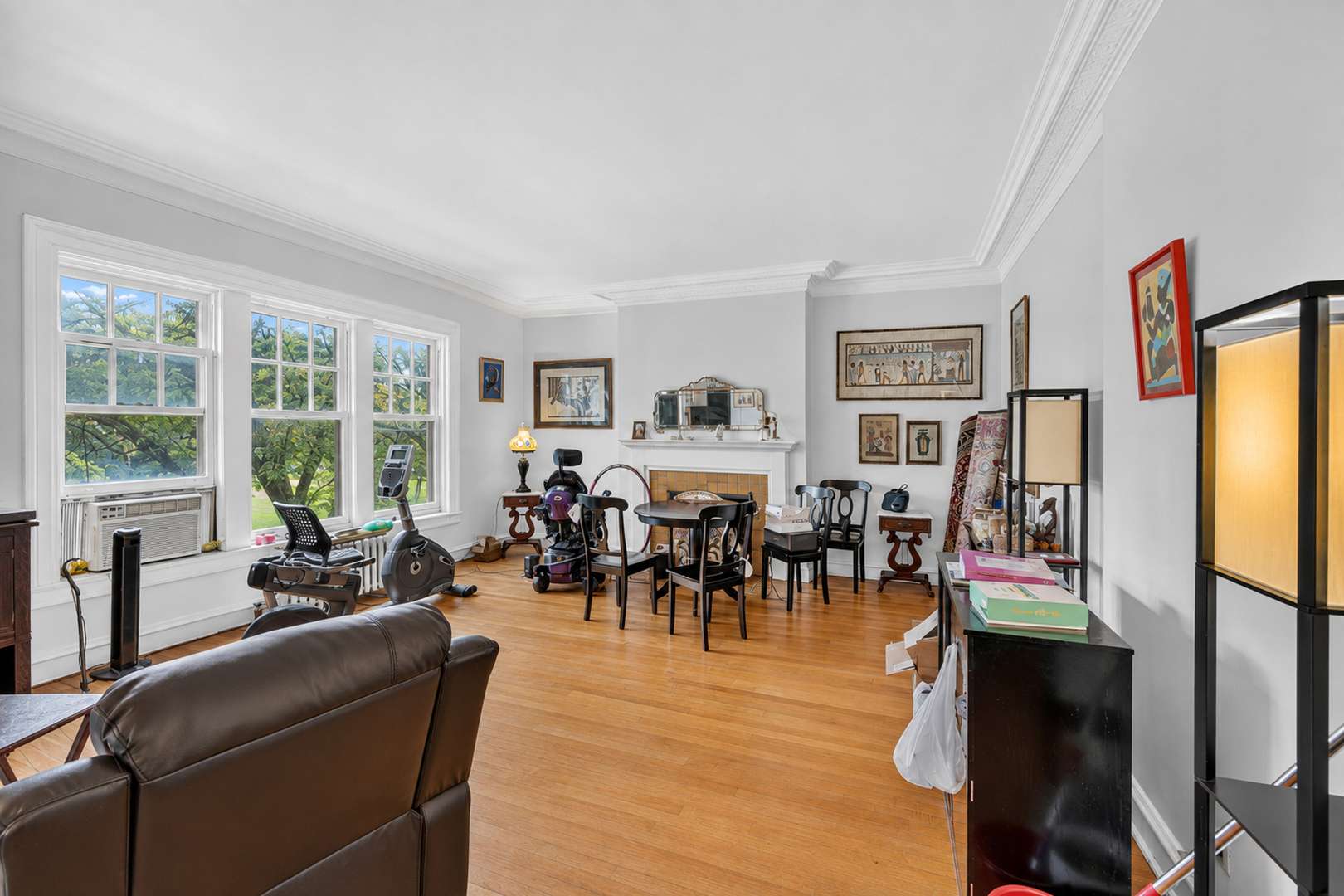 5100 S Hyde Park BLVD #2D, Chicago, IL 60615