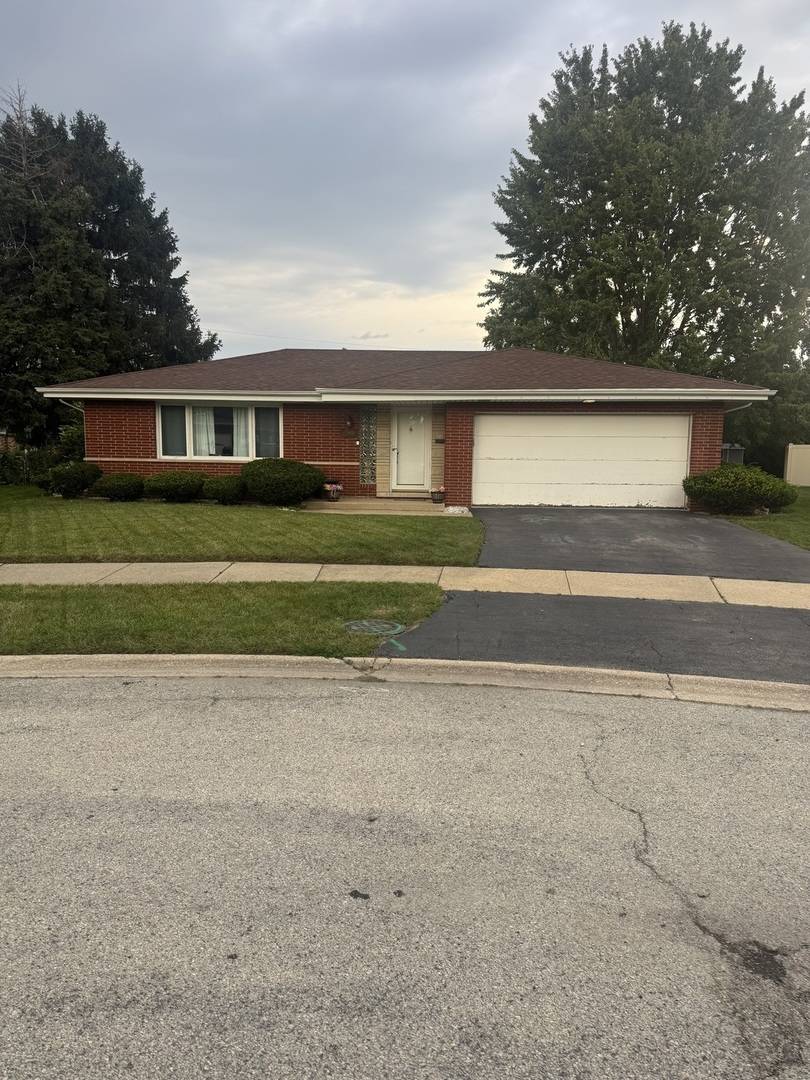 16535 Maple CT, South Holland, IL 60473