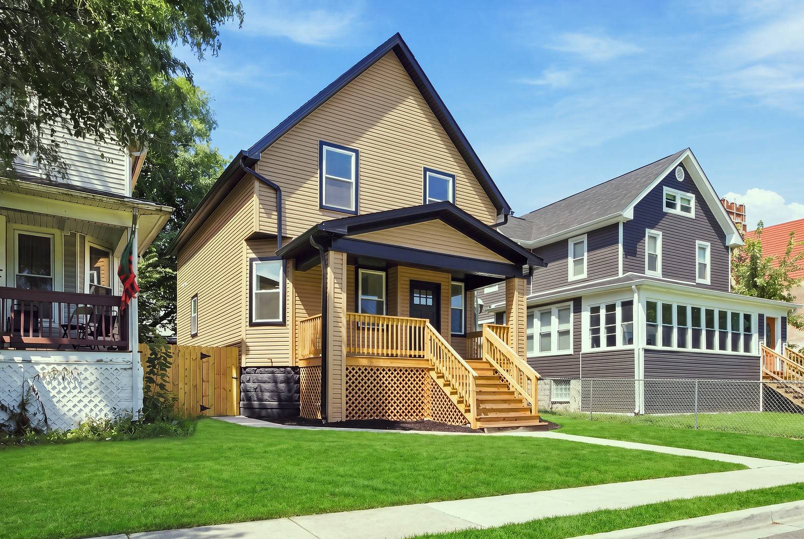 638 N Lotus AVE, Chicago, IL 60644