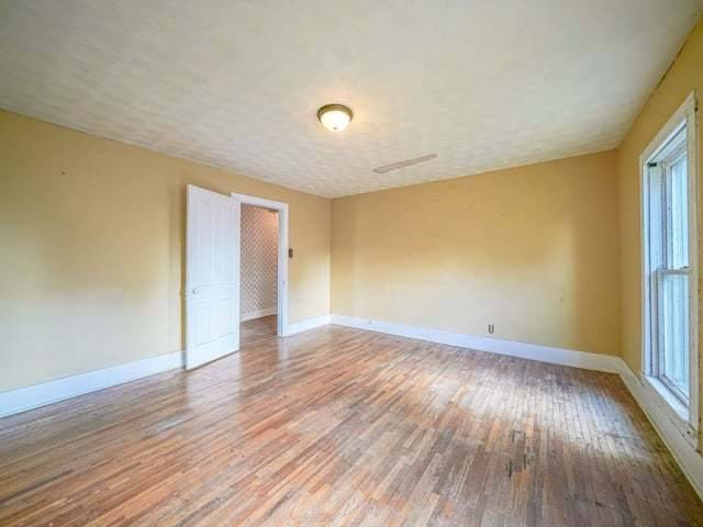 904 N Third ST, Ashton, IL 61006