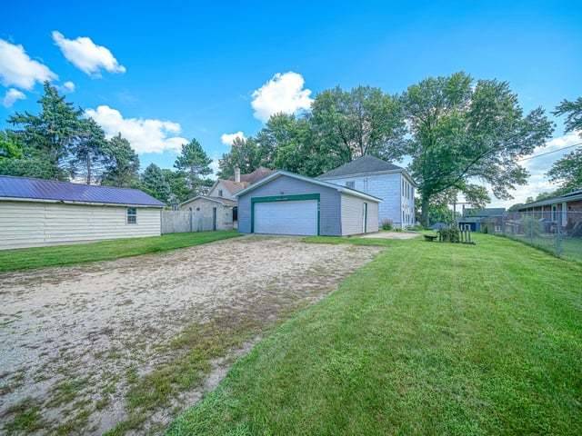 904 N Third ST, Ashton, IL 61006
