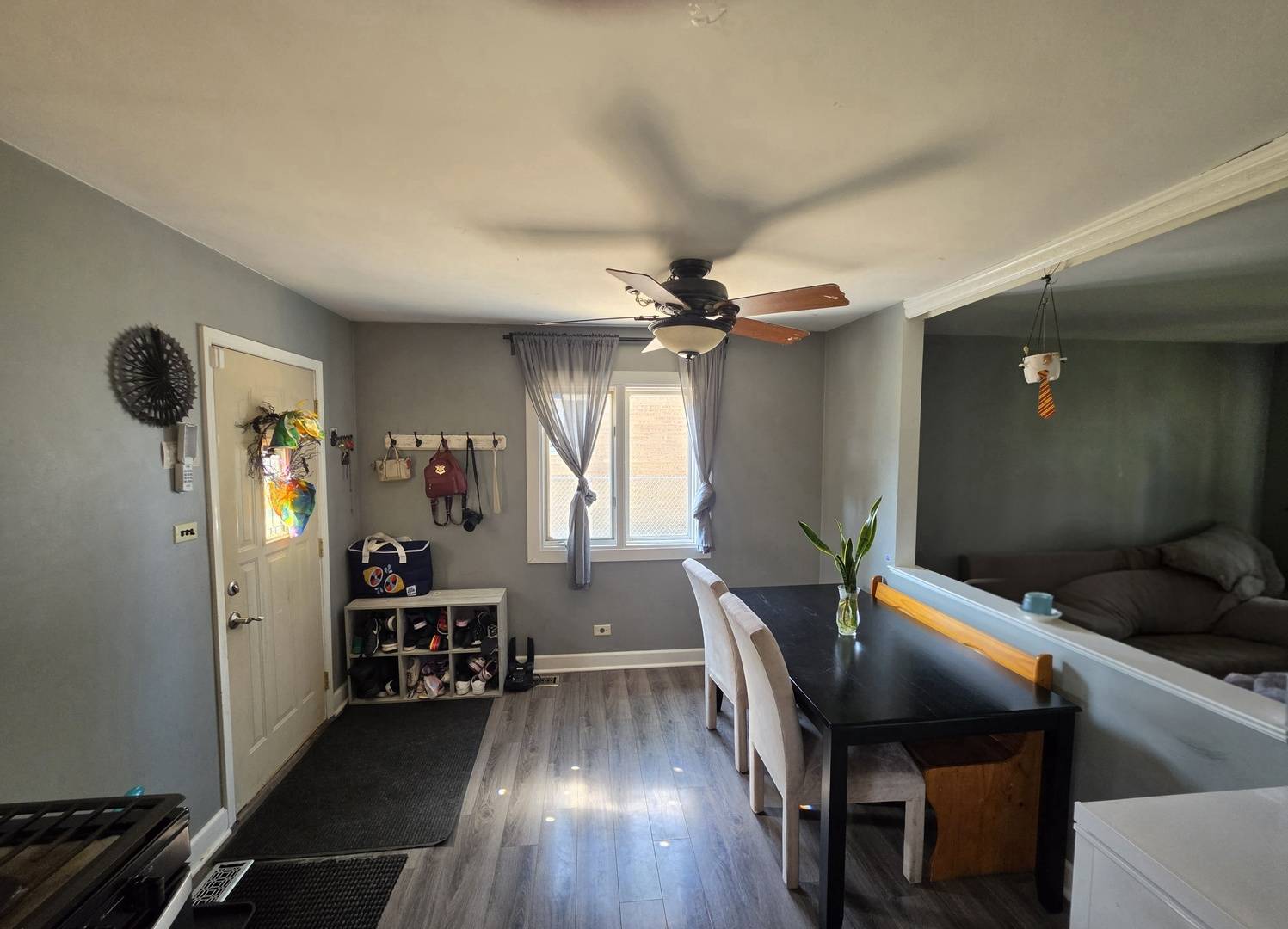 Address not disclosed, Crestwood, IL 60418