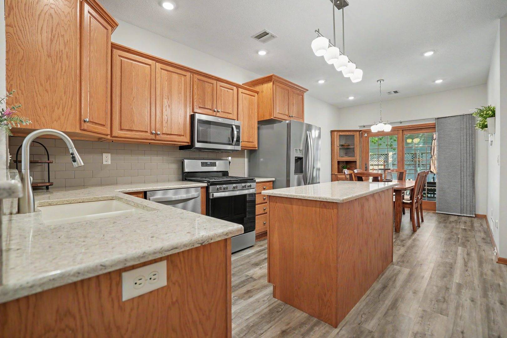 903 S Center ST #0, Geneseo, IL 61254