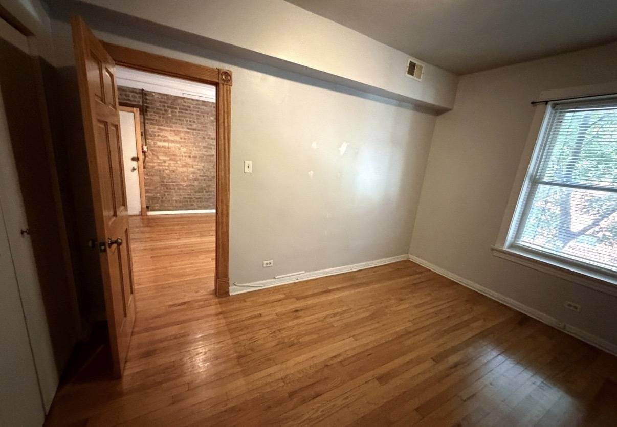 1247 W Leland AVE #2, Chicago, IL 60640