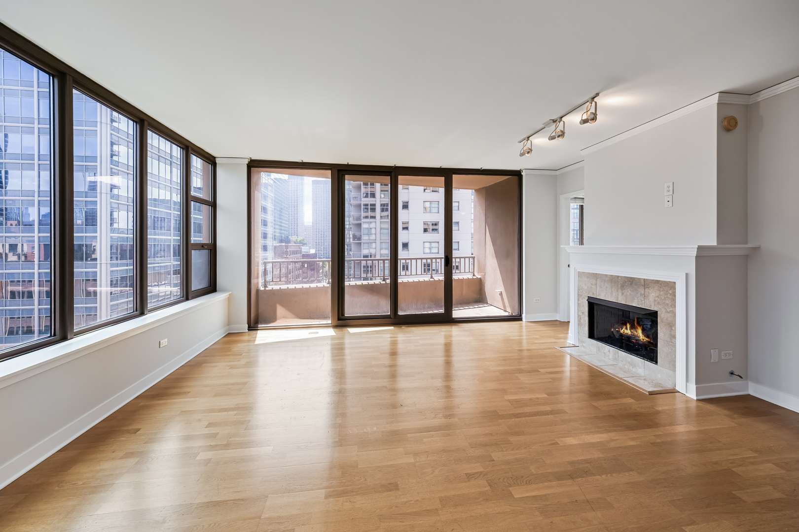 200 N Jefferson ST #909, Chicago, IL 60661