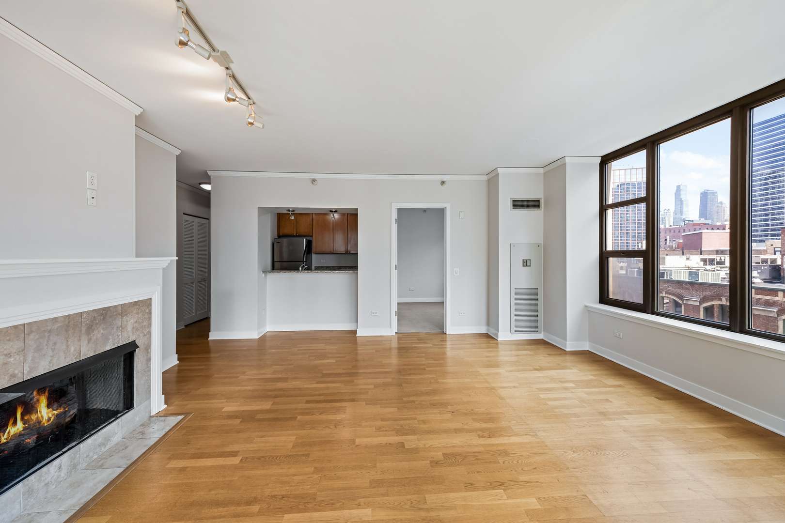 200 N Jefferson ST #909, Chicago, IL 60661