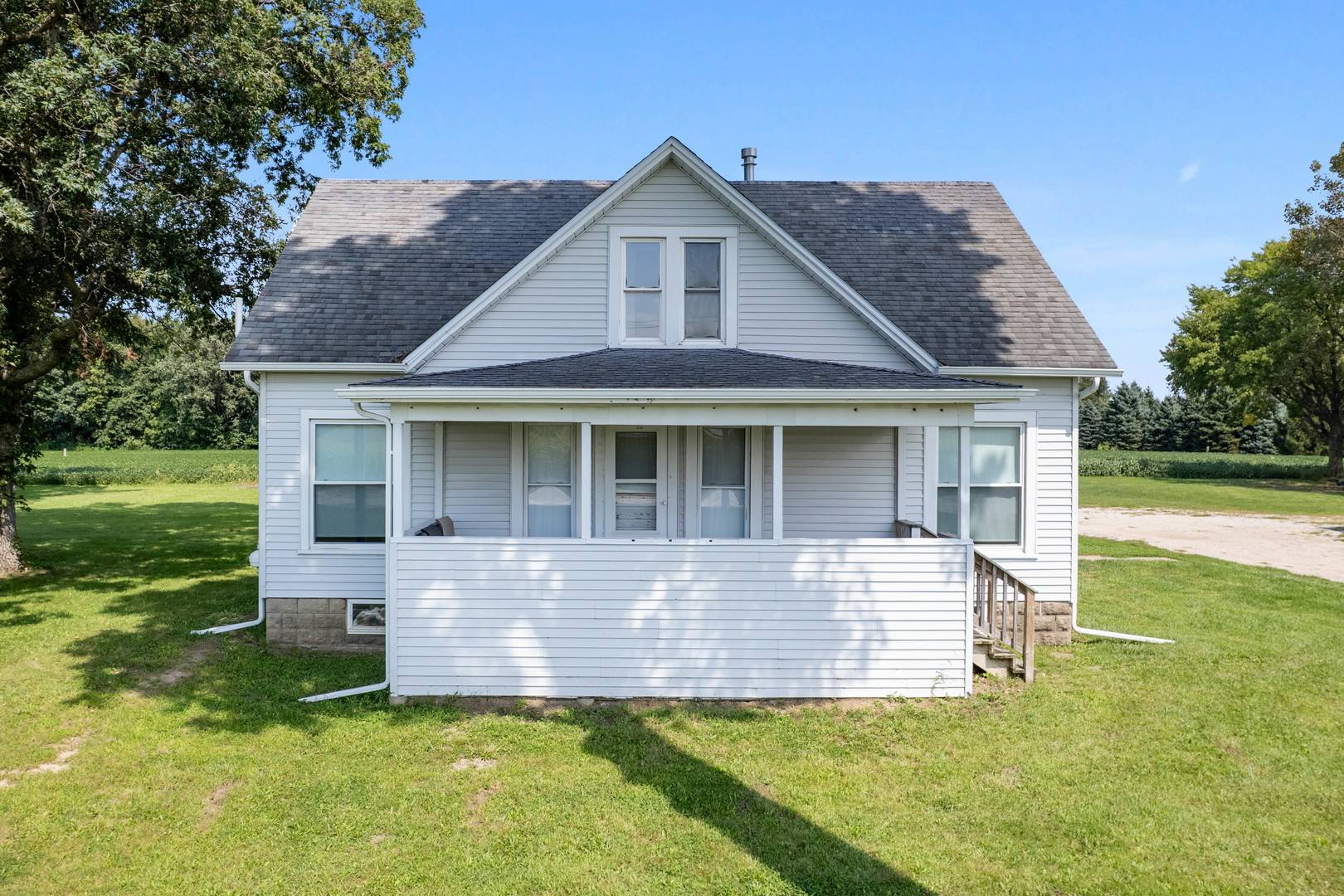 1391 US RT 34 HWY, Earlville, IL 60518