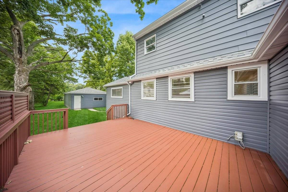 818 Bach ST, Northbrook, IL 60062