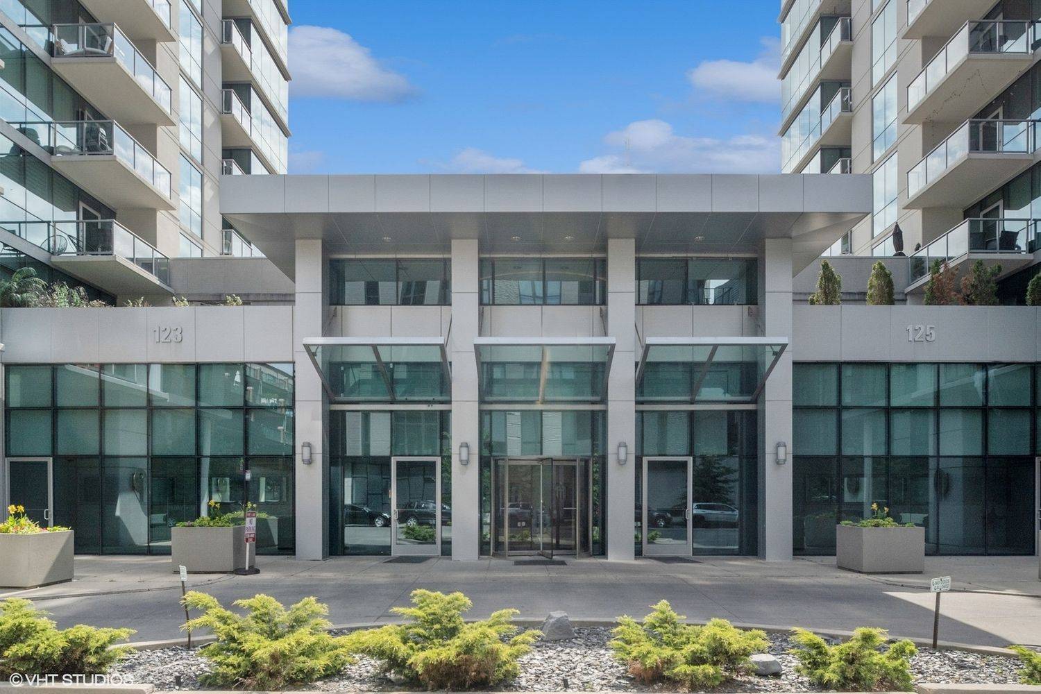 123 S Green ST #604B, Chicago, IL 60607