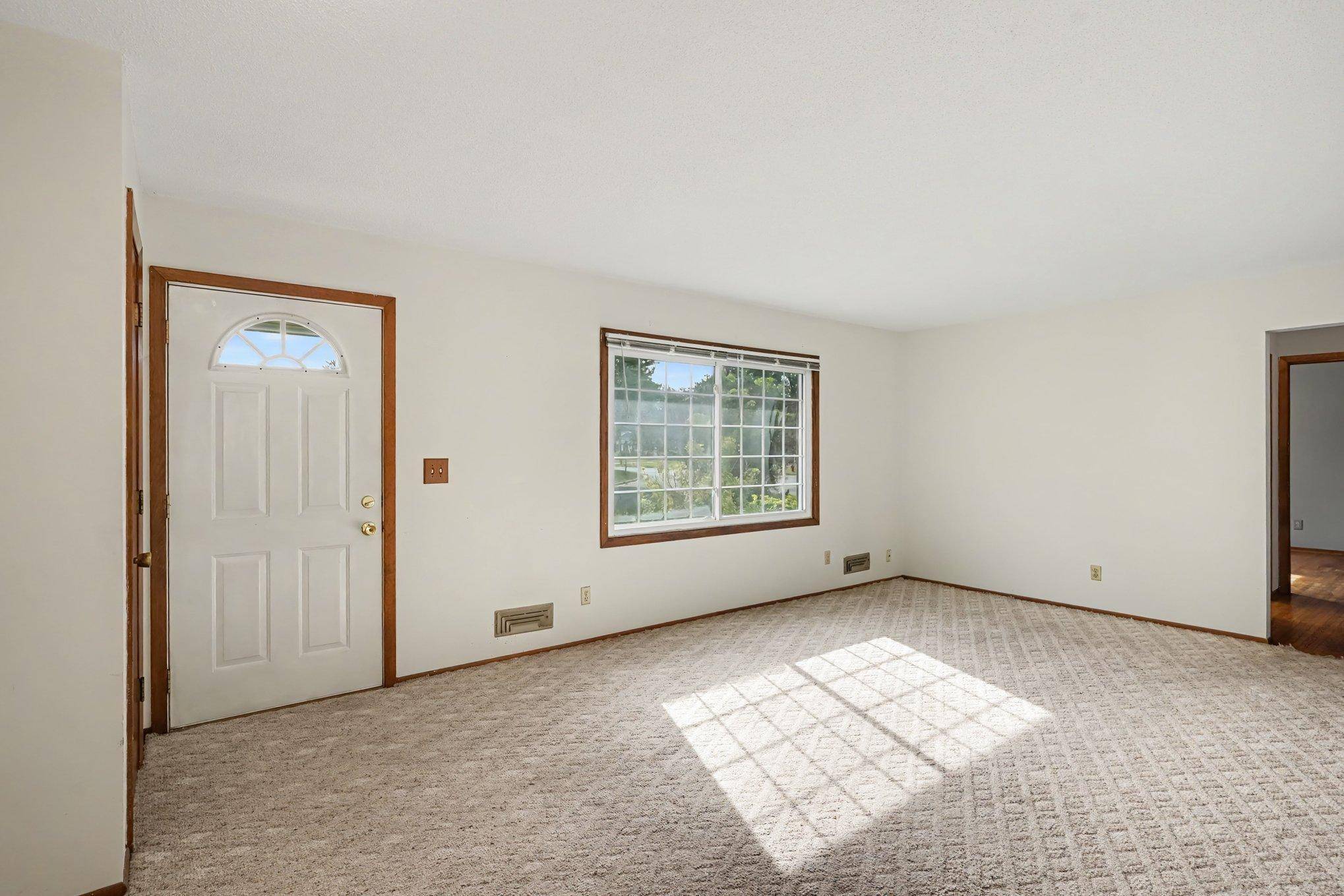 14669 Danbury AVE W, Rosemount, MN 55068