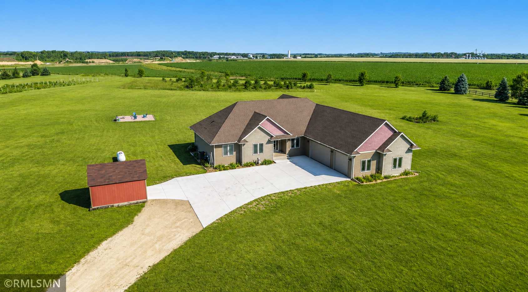 30061 Ashby CT, Northfield, MN 55057