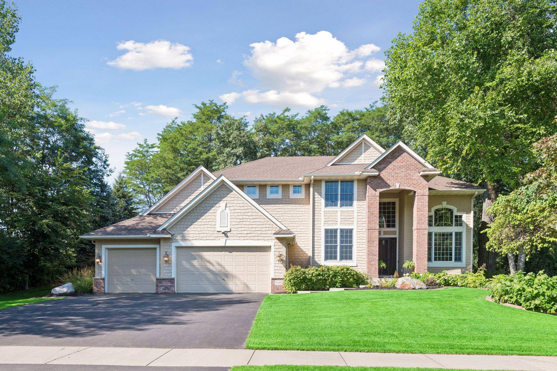 9260 Red Oak DR, Victoria, MN 55386