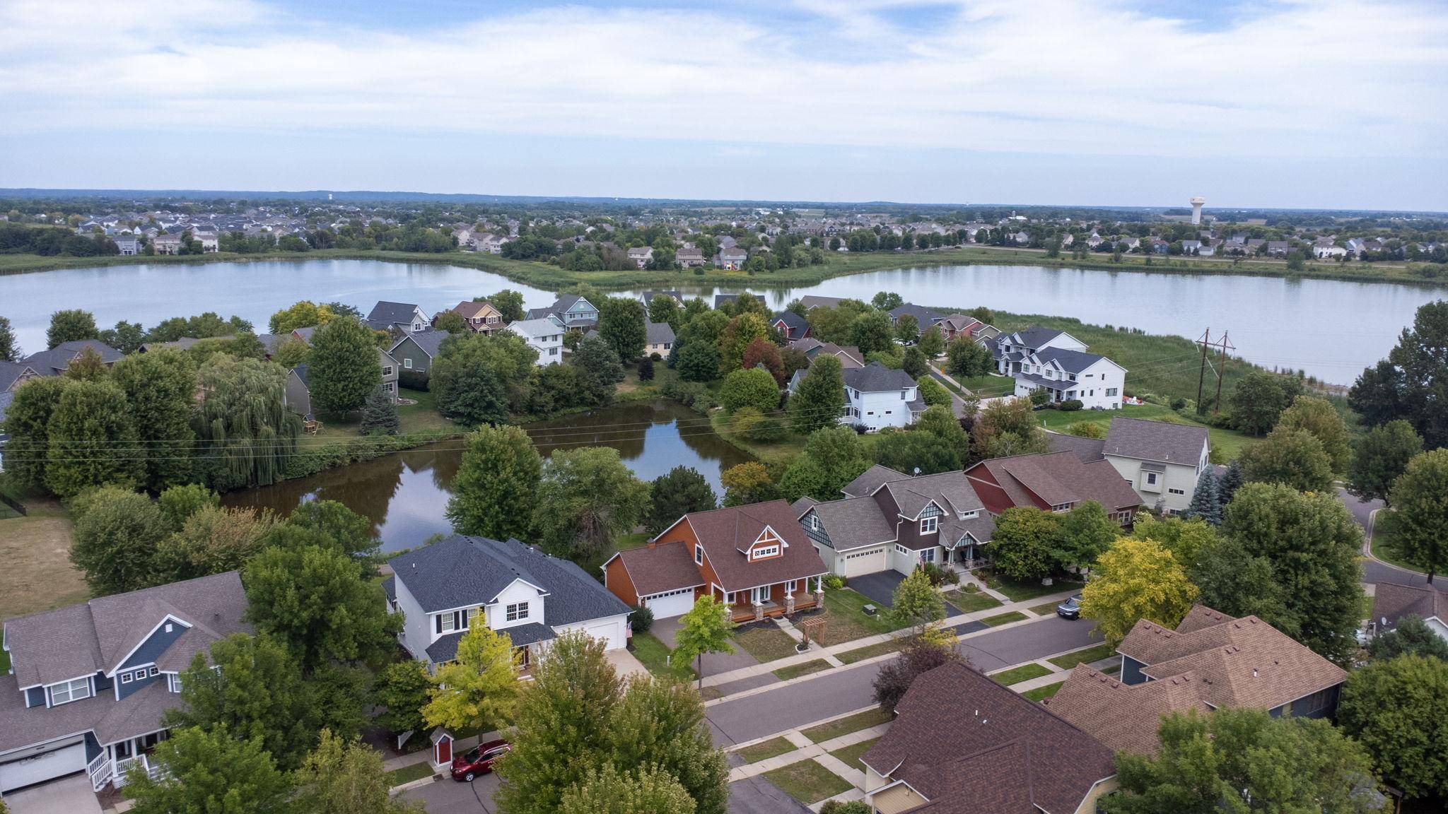 11662 Laketowne VW, Albertville, MN 55301