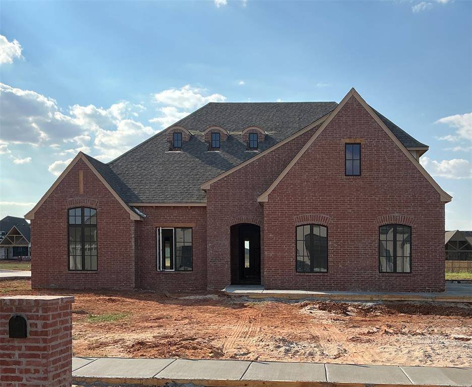 411 Venetian AVE, Piedmont, OK 73078